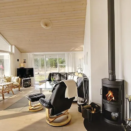 5 Bedroom Awesome Home In Herning
